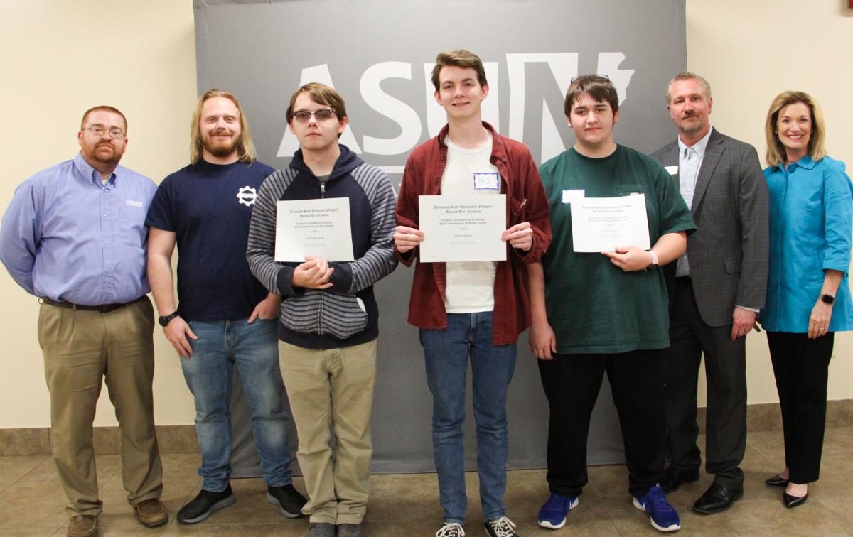 Computer Networking Technology winners pictured at the competition.